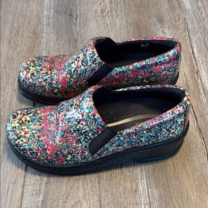 Women’s Klogs Footwear Colorful Multi-Print Slip-On Shoes
